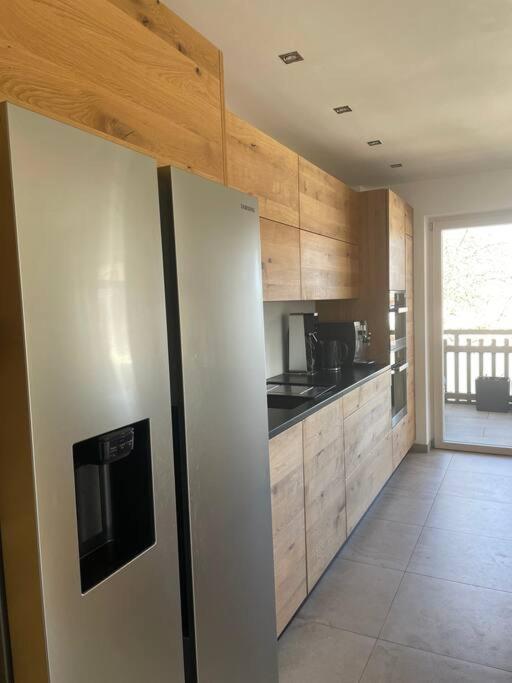 Wunderschoenes 4 Zimmer Apartment Mit Seeblick Bad Wiessee Bagian luar foto